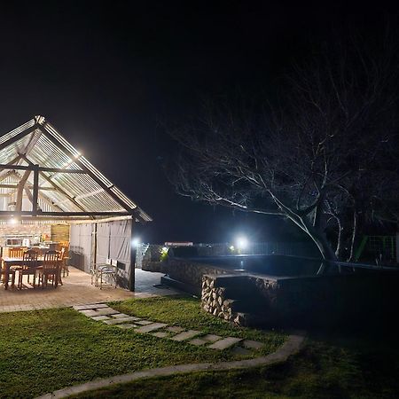 Tamboti Farm Accommodation 楚梅布 外观 照片